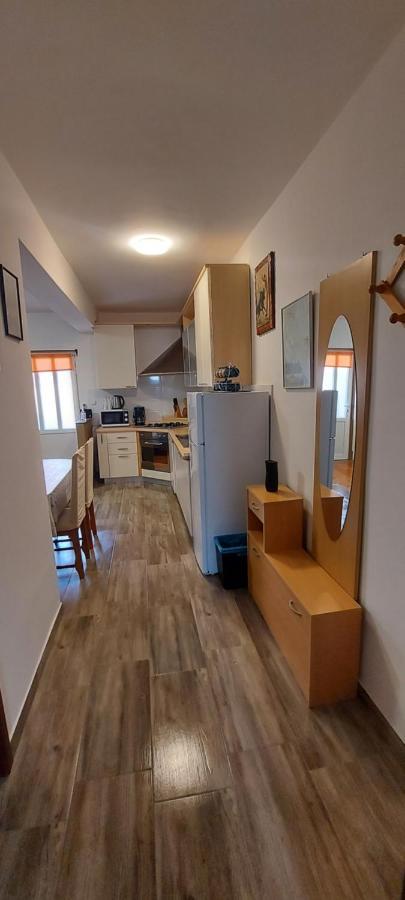 Apartman Stefan Karlobag Exterior photo